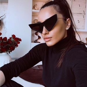 New - GUCCI Geometric Crystal Sunglasses GG0430S Black